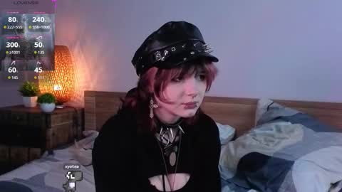 Snapshot of orvacurington chatting on 10.03.25 Ashley online show from 10.03.25