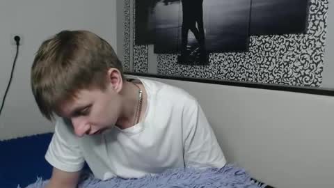 Snapshot of oscar_bell chatting on 02.08.26 Oscar online show from 02.08.26