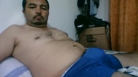 Snapshot of oscarjhe3512 chatting on 04.03.26 oscarjhe3512 online show from 04.03.26