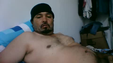 Snapshot of oscarjhe3512 chatting on 04.24.26 oscarjhe3512 online show from 04.24.26