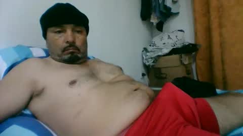 Snapshot of oscarjhe3512 chatting on 05.14.26 oscarjhe3512 online show from 05.14.26