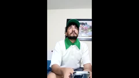 Snapshot of oscarq_1 chatting on 02.18.26 oscarq_1 online show from 02.18.26