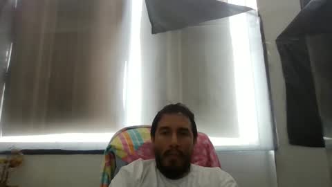 Snapshot of oscaryn_martell chatting on 10.12.25 oscaryn_martell online show from 10.12.25