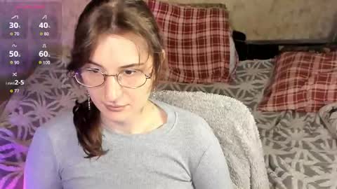 Snapshot of oskar_fucker chatting on 07.28.26 Leliana online show from 07.28.26