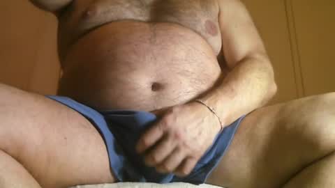 Oso Licencioso online show from 09.29.25