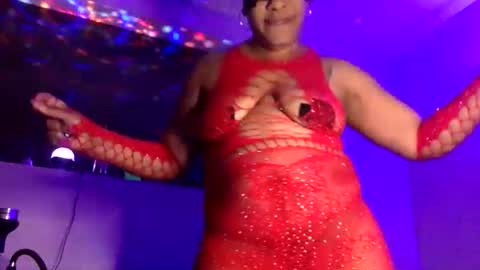 Snapshot of ososweet112 chatting on 02.15.26 ososweet112 online show from 02.15.26