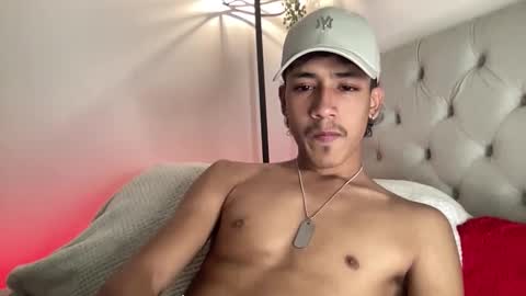 Snapshot of ostin_18hot chatting on 01.09.26 ostin 18hot online show from 01.09.26