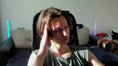 Snapshot of ostin_meoww chatting on 06.04.26 Ostin online show from 06.04.26