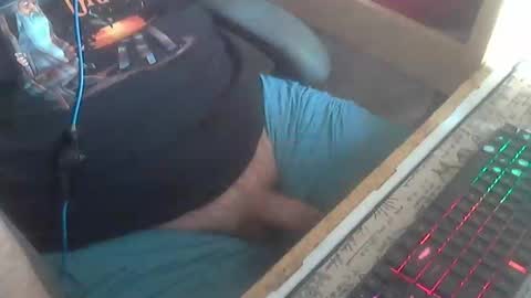 osvaldo2232 online show from 05.18.26
