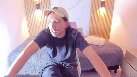 Otto Andrew online show from 05.06.26
