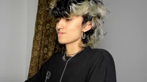 Otto 3 online show from 12.27.24