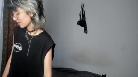 Otto 3 online show from 02.18.25