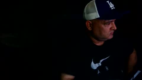 Snapshot of ouiostie chatting on 12.17.25 Vraiment la online show from 12.17.25