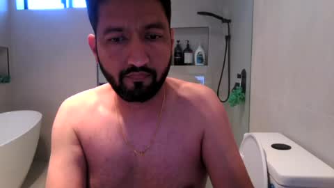 Snapshot of outdoornakedguy11_007 chatting on 08.04.26 outdoornakedguy11_007 online show from 08.04.26