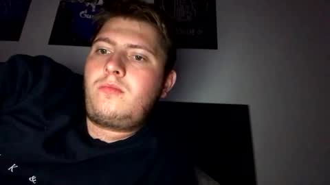 Snapshot of outflayd chatting on 11.16.25 outflayd online show from 11.16.25