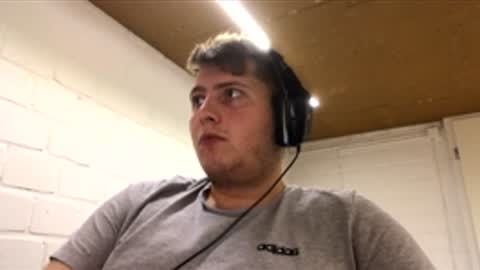 Snapshot of outflayd chatting on 11.29.25 outflayd online show from 11.29.25