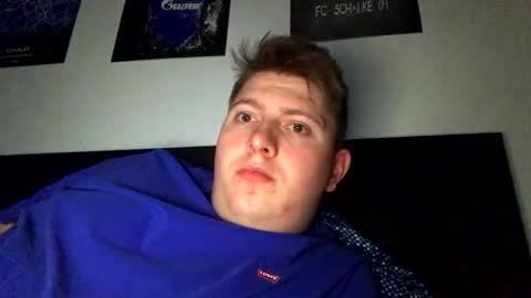 Snapshot of outflayd chatting on 01.18.26 outflayd online show from 01.18.26