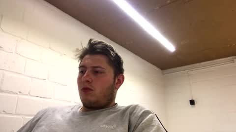 Snapshot of outflayd chatting on 03.03.26 outflayd online show from 03.03.26