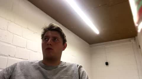 Snapshot of outflayd chatting on 03.08.26 outflayd online show from 03.08.26