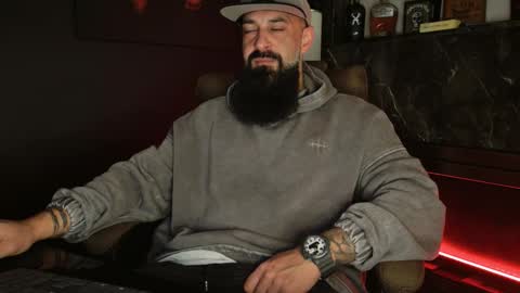 Snapshot of outofyourleague111 chatting on 12.05.25 Lex online show from 12.05.25