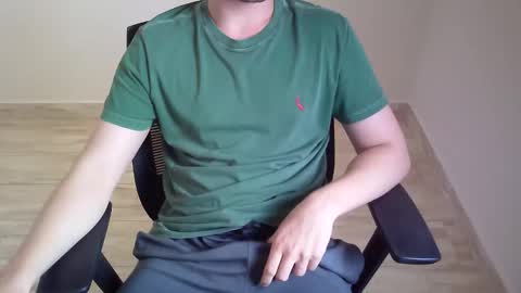 Snapshot of outroemail1807 chatting on 02.19.26 outroemail1807 online show from 02.19.26