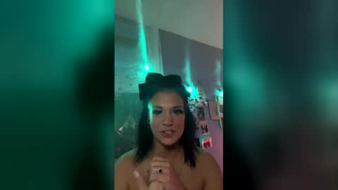 Snapshot of ovmilf chatting on 12.19.25 ovmilf online show from 12.19.25