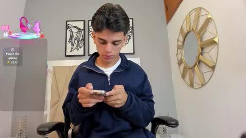 Snapshot of owen__johnson chatting on 10.23.25 Owen Johnson online show from 10.23.25