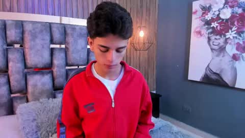 Snapshot of owen__johnson chatting on 11.07.25 Owen Johnson online show from 11.07.25