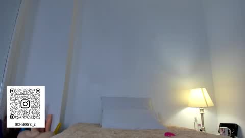 Snapshot of owen_cherry chatting on 09.25.25 owen_cherry online show from 09.25.25