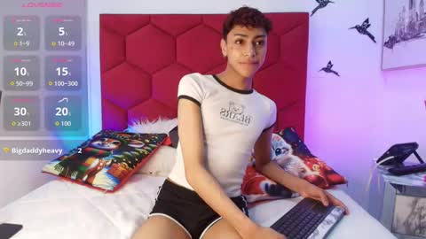 Owen online show from 12.18.25