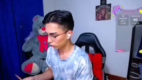 Owen  Independent model  online show from 07.07.26