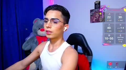 Owen  Independent model  online show from 07.09.26