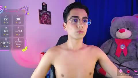 Owen  Independent model  online show from 07.23.26
