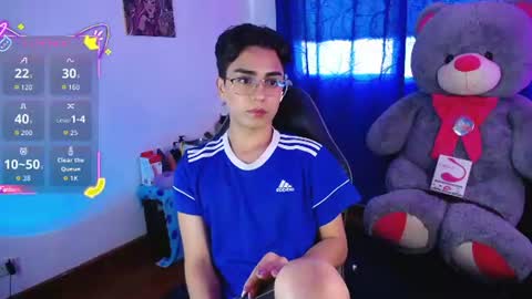 Owen  Independent model  online show from 07.28.26