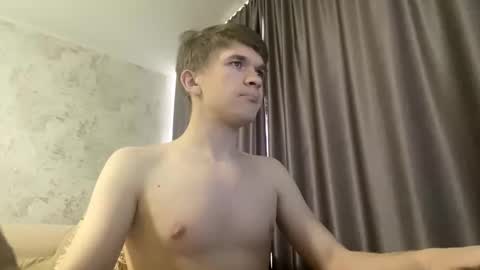 Snapshot of oydikey chatting on 03.07.25 Oydin online show from 03.07.25