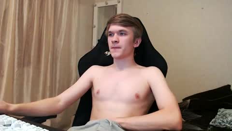 Snapshot of oydikey chatting on 09.20.25 Oydin online show from 09.20.25