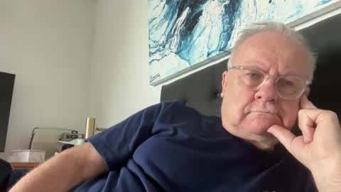 ozhairybearxxxx online show from 05.18.26