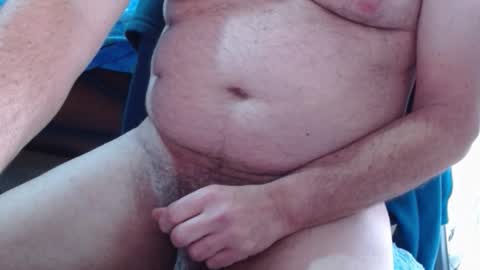 Snapshot of ozzieozzieoi chatting on 09.10.25 HairyolOz online show from 09.10.25