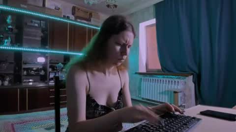 Ella online show from 07.19.26