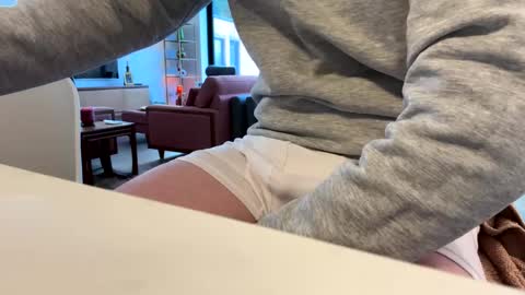 pablo19692017 online show from 12.19.24