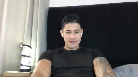 Javi    online show from 04.19.26