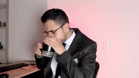 Snapshot of pablo_rincon95 chatting on 12.25.24 pablo rincon95 online show from 12.25.24