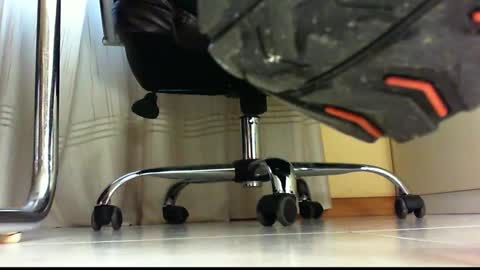 Pablo Meness online show from 01.12.25