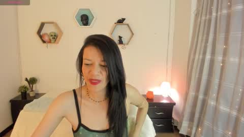Paloma  online show from 10.19.25