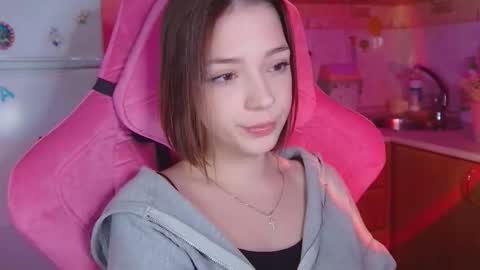 Snapshot of pambeeslyy chatting on 05.01.26 Pam online show from 05.01.26