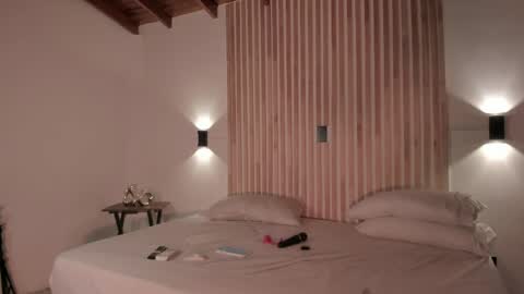 pamelamendez_1 online show from 04.26.26