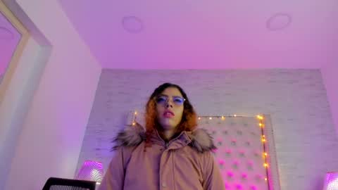 TELL ME PAMELLA AND GIVE ME A GOOD GRADE ITS IMPORTANT online show from 06.10.26