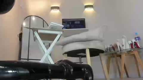 pamelasmith128858 online show from 03.11.26