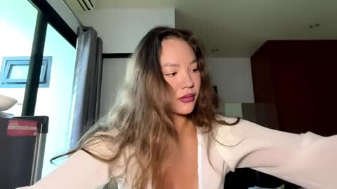 Kamila online show from 04.19.26