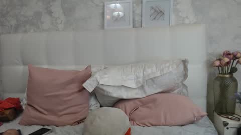 Snapshot of pamella_007 chatting on 09.14.25 Pamella online show from 09.14.25